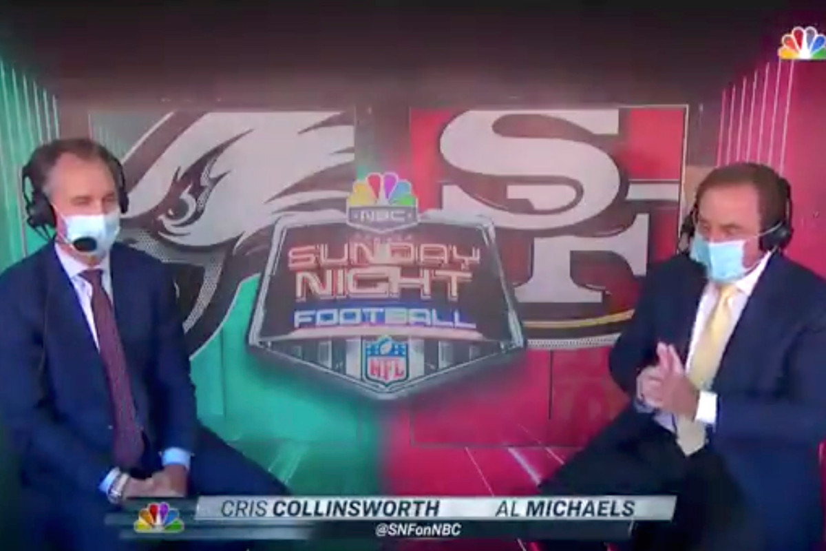 Al Michaels, Cris Collinsworth don’t sound happy over
wearing masks 1