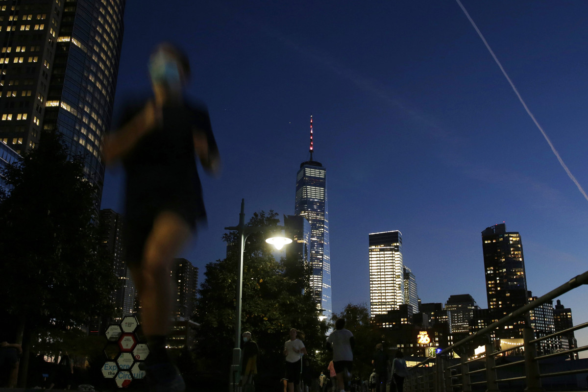 Rate of COVID-19 positive tests creeps up in New
York 1
