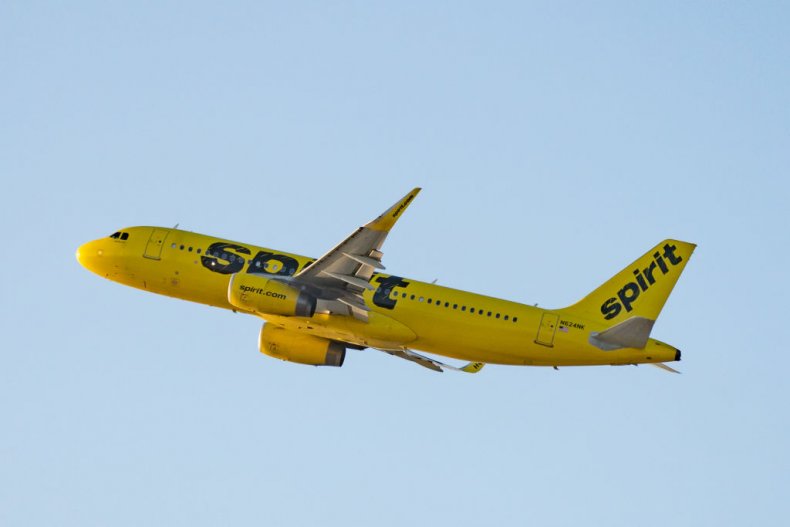 Woman Shot With Stun Gun on Plane After Fight Breaks Out
Over Face Masks 1
