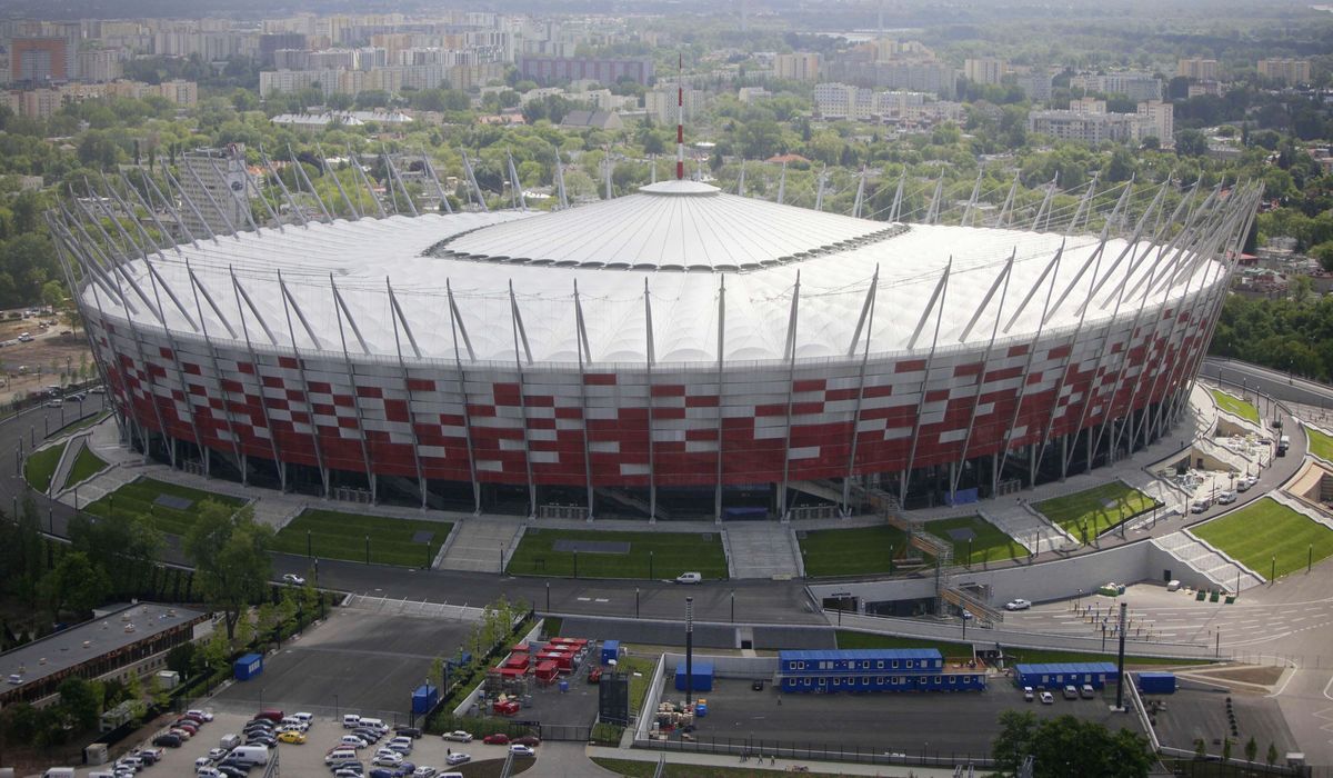 Poland turning National Stadium into COVID-19 field
hospital 1