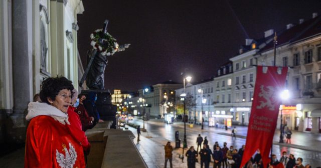 Polish Minister Urges Citizens to ‘Defend the Churches’
Against Pro-Abortion Protesters 1