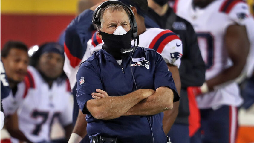 Patriots-Broncos game moved from Sunday to Monday
night 1