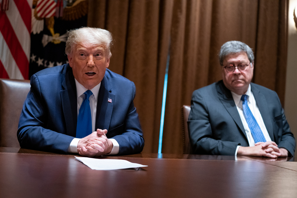 Report: Barr’s ‘unmasking’ probe ends without
charges 1