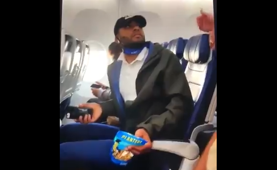 Southwest Boots Black Trump Supporter For Lowering Face Mask
To Eat 1