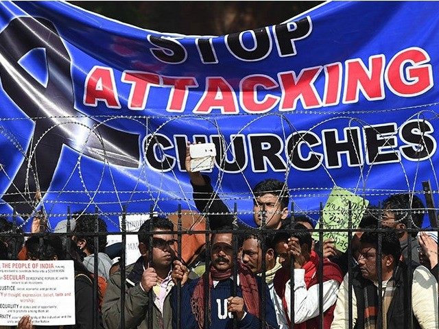 Suspected Hindu Radicals Open Fire in Christian Church in
India, Killing One 1