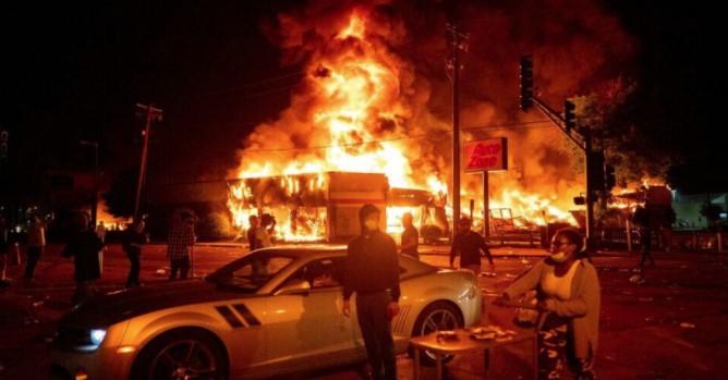 Summer Riots In Minneapolis Have Resulted In "A Lot Of
Silent Trump Support" 1 Summer Riots In Minneapolis Have Resulted In "A Lot Of
Silent Trump Support" 1