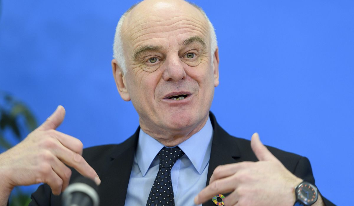 World Health Organization envoy urges end to coronavirus
pandemic lockdowns 1 World Health Organization envoy urges end to coronavirus
pandemic lockdowns 1