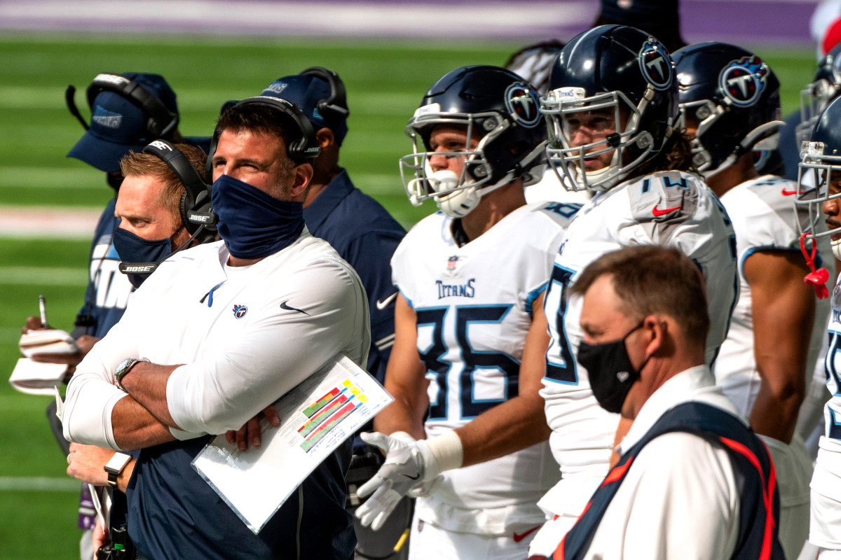 Titans finally get good COVID-19 news in first step back to
football 1