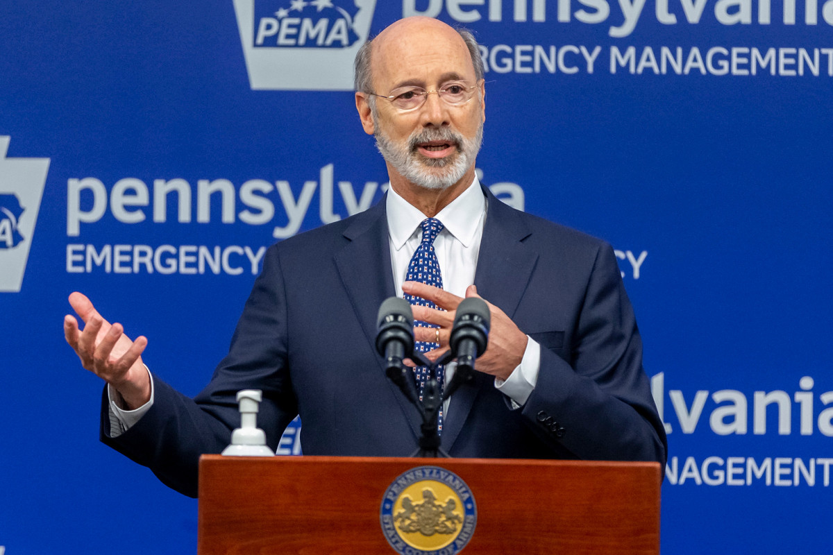 Pennsylvania governor vetoes bill to reopen state’s
restaurants at full capacity 1