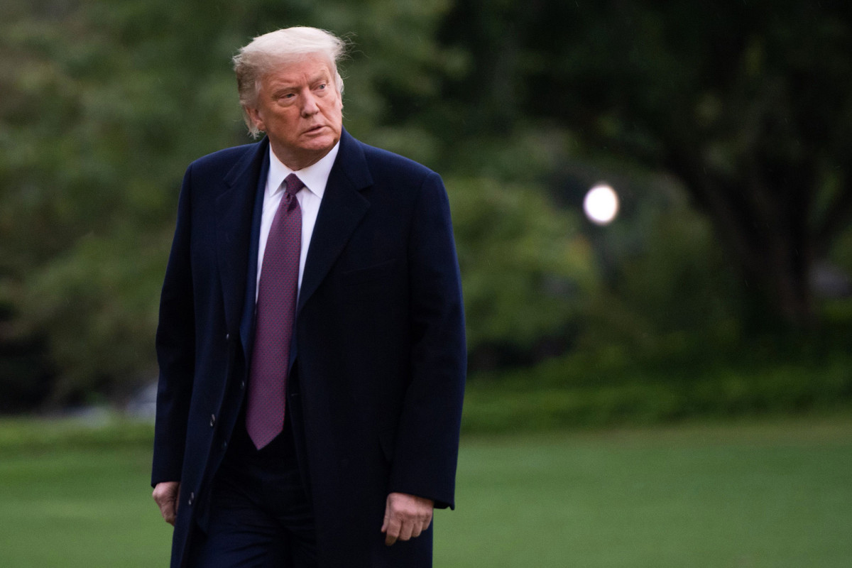 Trump awaiting coronavirus test results after Hope Hicks
tests positive 1