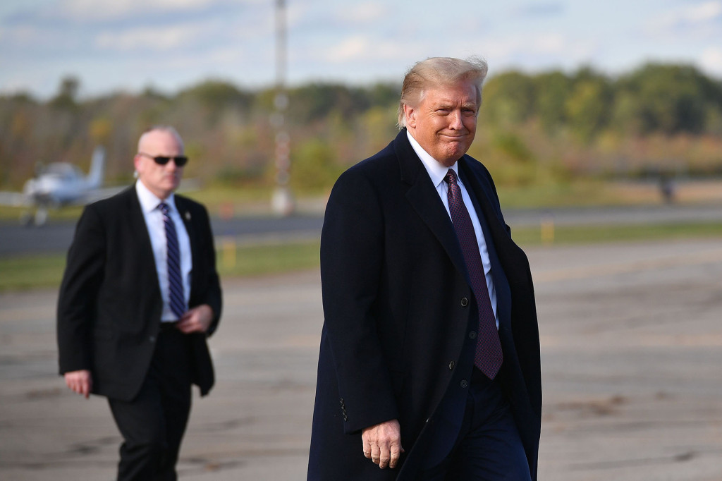 Here’s how Trump spent his day before positive COVID-19
test 1