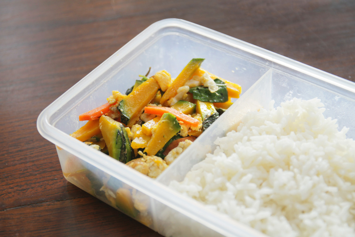 Tupperware sees profits quadruple amid COVID-19
closures 1