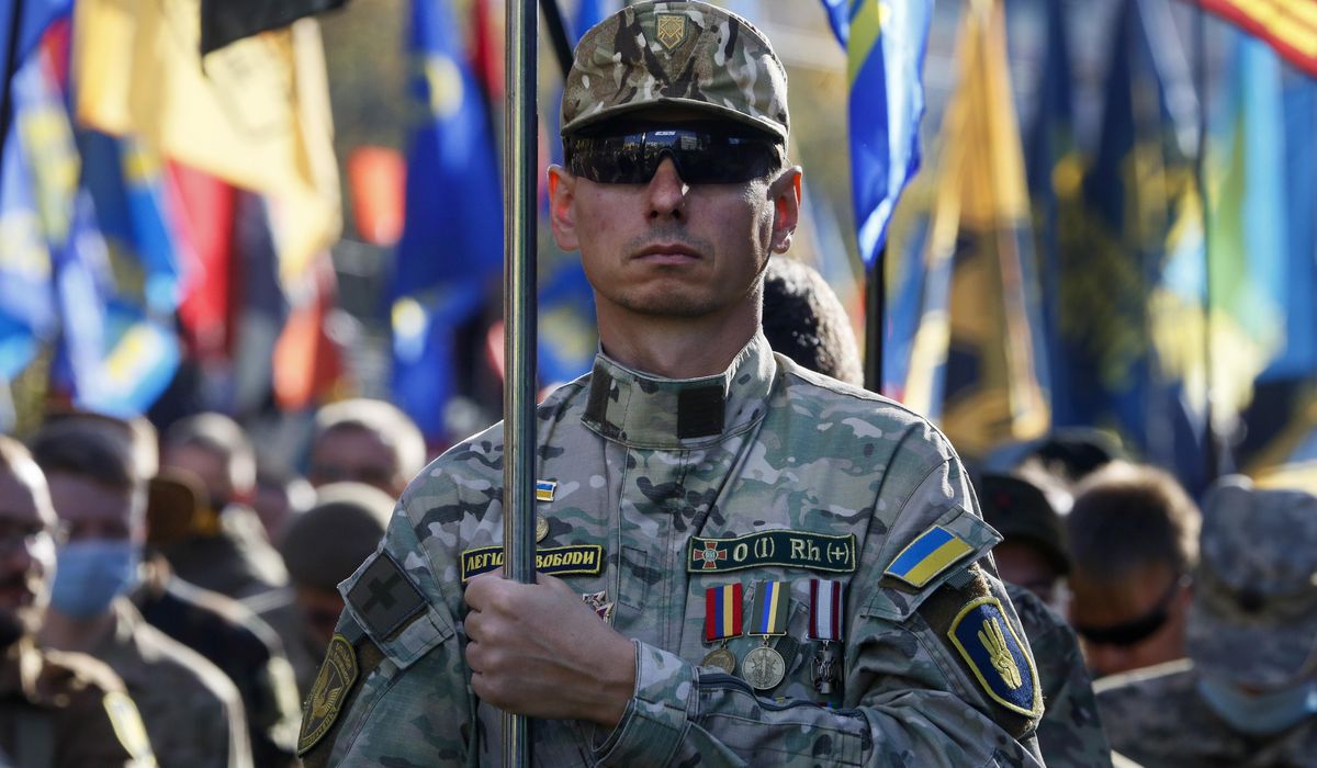 Anti-Semitic banner pinned to Ukrainian president's
office 1