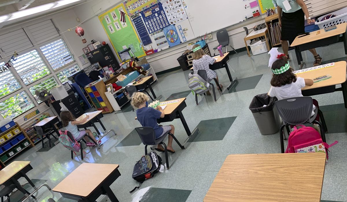 Public schools in Hawaii report 10 new cases of
COVID-19 1
