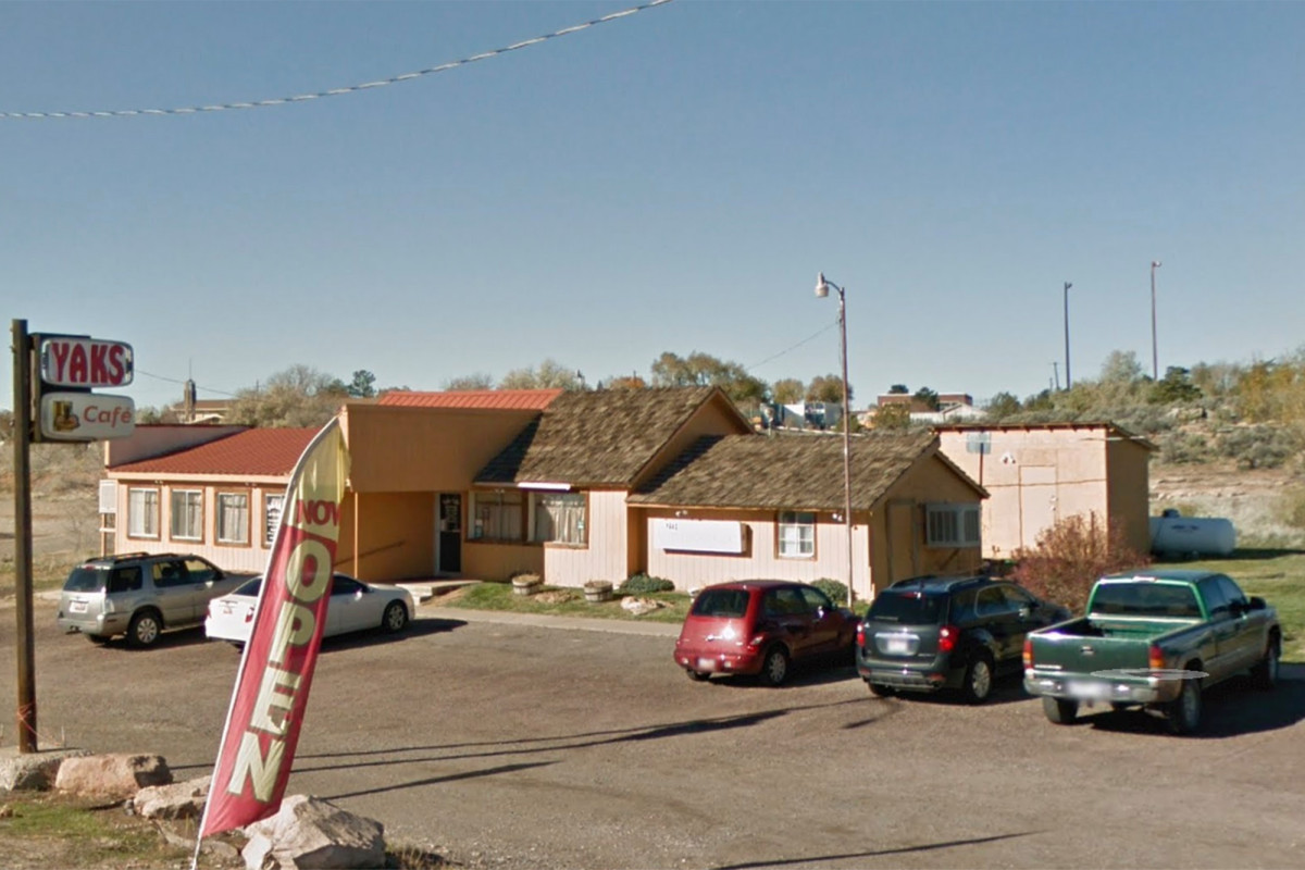 Utah restaurant bans customers from wearing masks 1