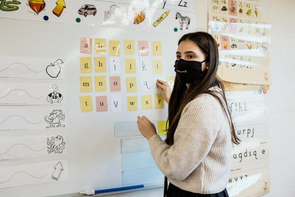 A Week in the Life of a Baltimore School Getting Back to
Class 1