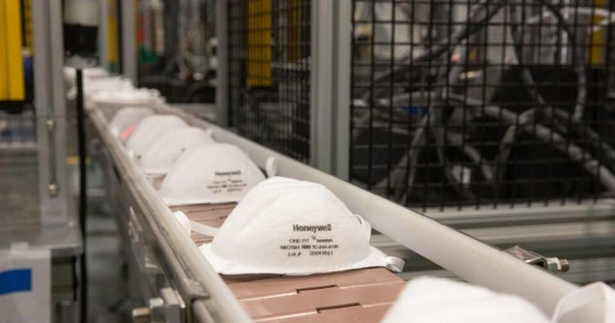 Hospitals short on N95 masks as COVID-19 surges 1