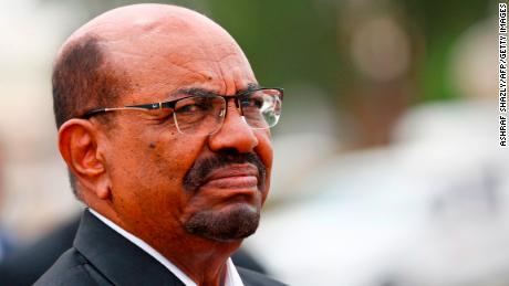 Sudan's last democratically elected prime minister dies of
Covid-19 1