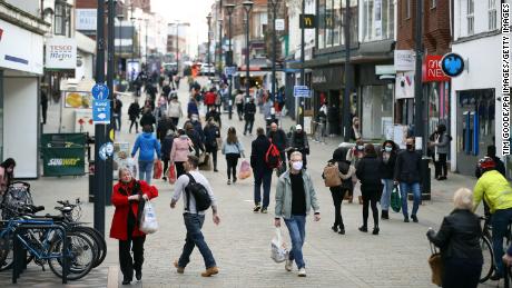 England locks back down, Italy puts regions on red alert as
Covid-19 deaths spike 43% in Europe 1