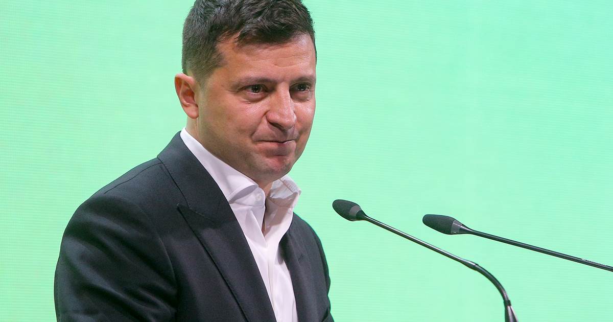Ukraine's president tests positive for Covid-19 1