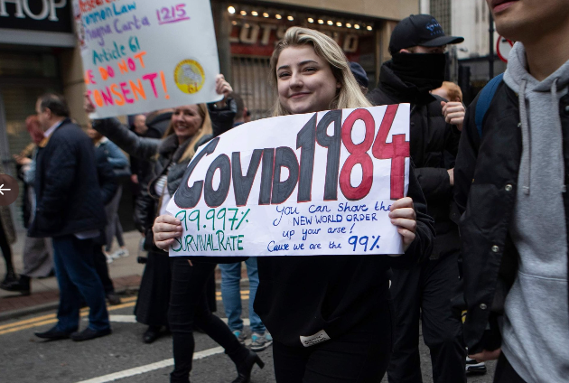 Thousands Gather Across UK To Denounce National
Lockdown  1