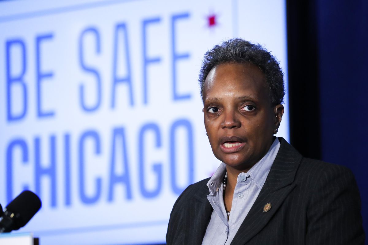 Mayor Lori Lightfoot announces $10 million grant program for
bars and restaurants struggling with COVID-19 shutdown 1 Mayor Lori Lightfoot announces $10 million grant program for
bars and restaurants struggling with COVID-19 shutdown 1
