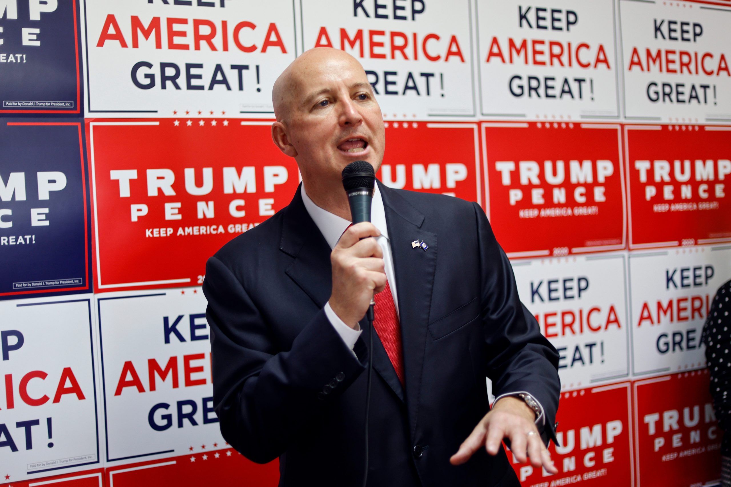 'Hey Pete, where's your mask?': Nebraska server fired for
posting video of maskless Gov. Pete Ricketts inside a sports
bar 1