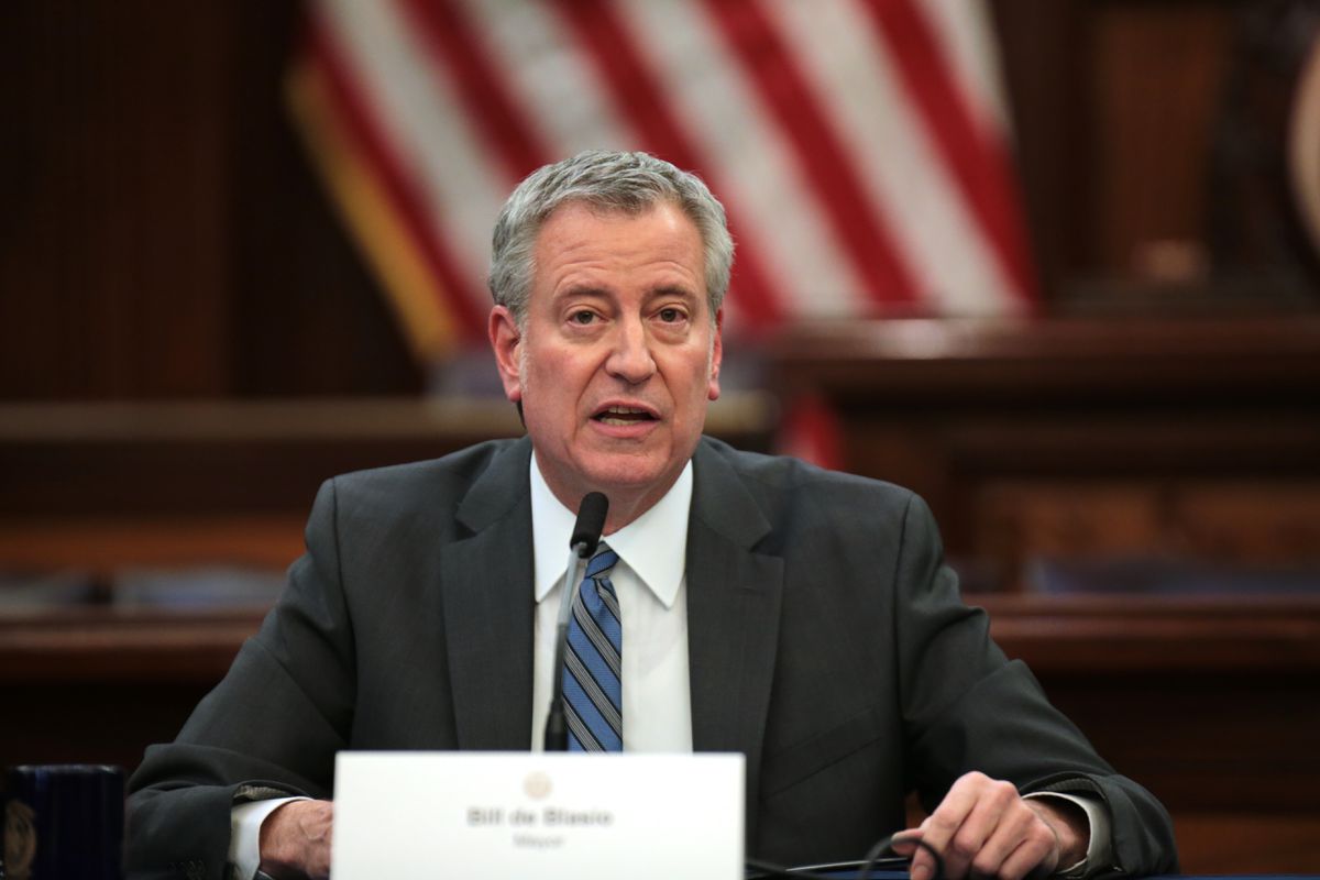De Blasio official urges clergy to stay out of protests,
sparking outrage 1 De Blasio official urges clergy to stay out of protests,
sparking outrage 1