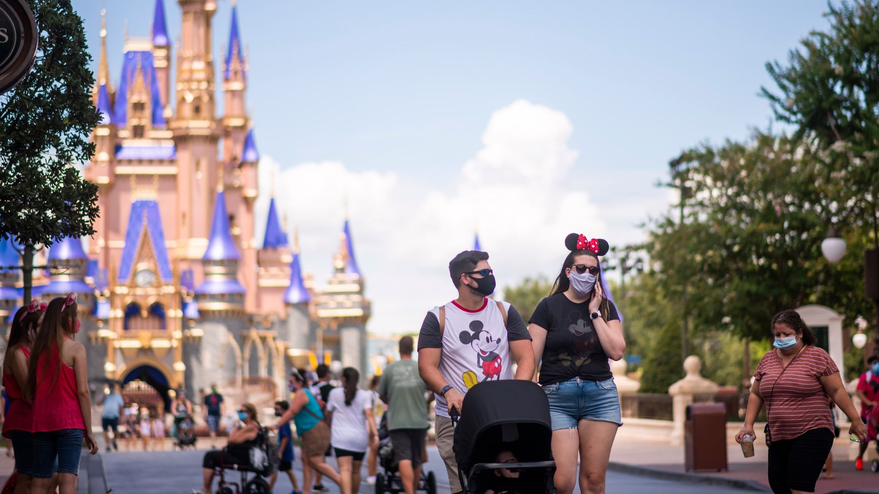 Disney To Lay Off 32,000 Workers As Coronavirus Pandemic
Hits Theme Parks 1