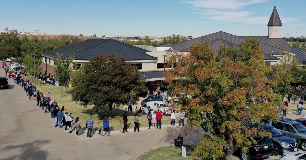 Surging COVID-19 numbers spark Election Day concerns for
polling places 1