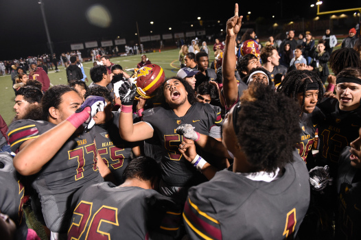 Peninsula Athletic League & coronavirus: Where
things stand for winter football, other sports 1