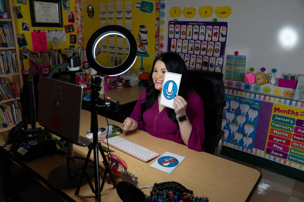 Schools clamored for Seesaw’s app. That was good news, and
bad news. 1