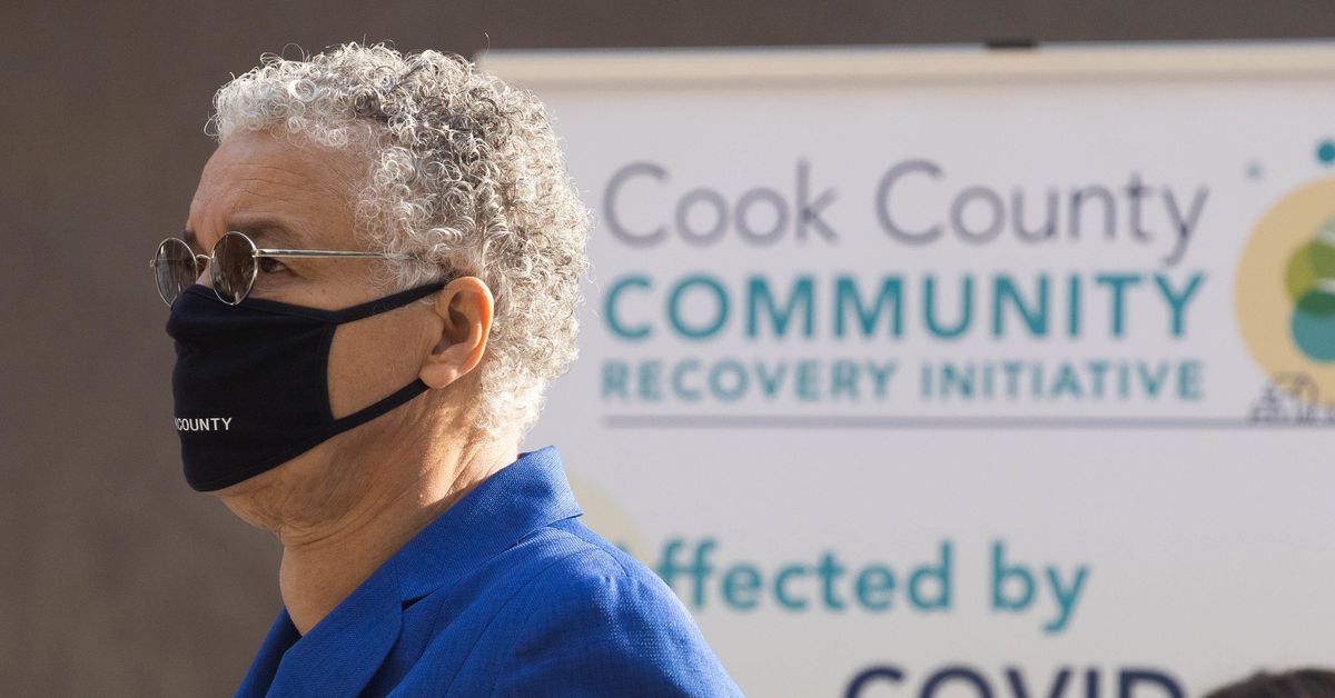 Stay-at-home advisory issued for Cook County as coronavirus
cases surge 1