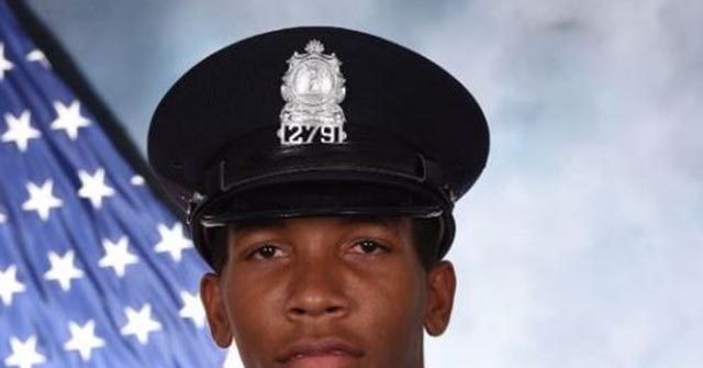 Virginia Police Officer Saves Woman Who Attempted to Set
Herself on Fire 1