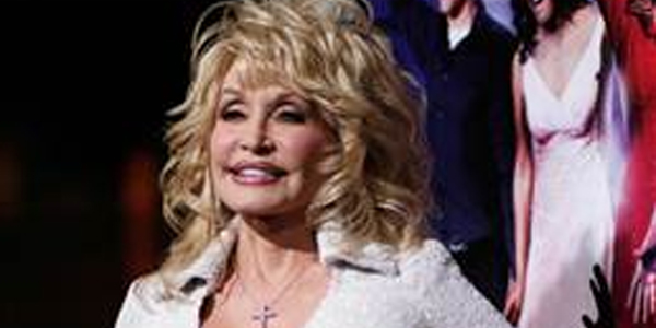 Dolly Parton donated $1 million to help fund Moderna's
COVID-19 vaccine research 1