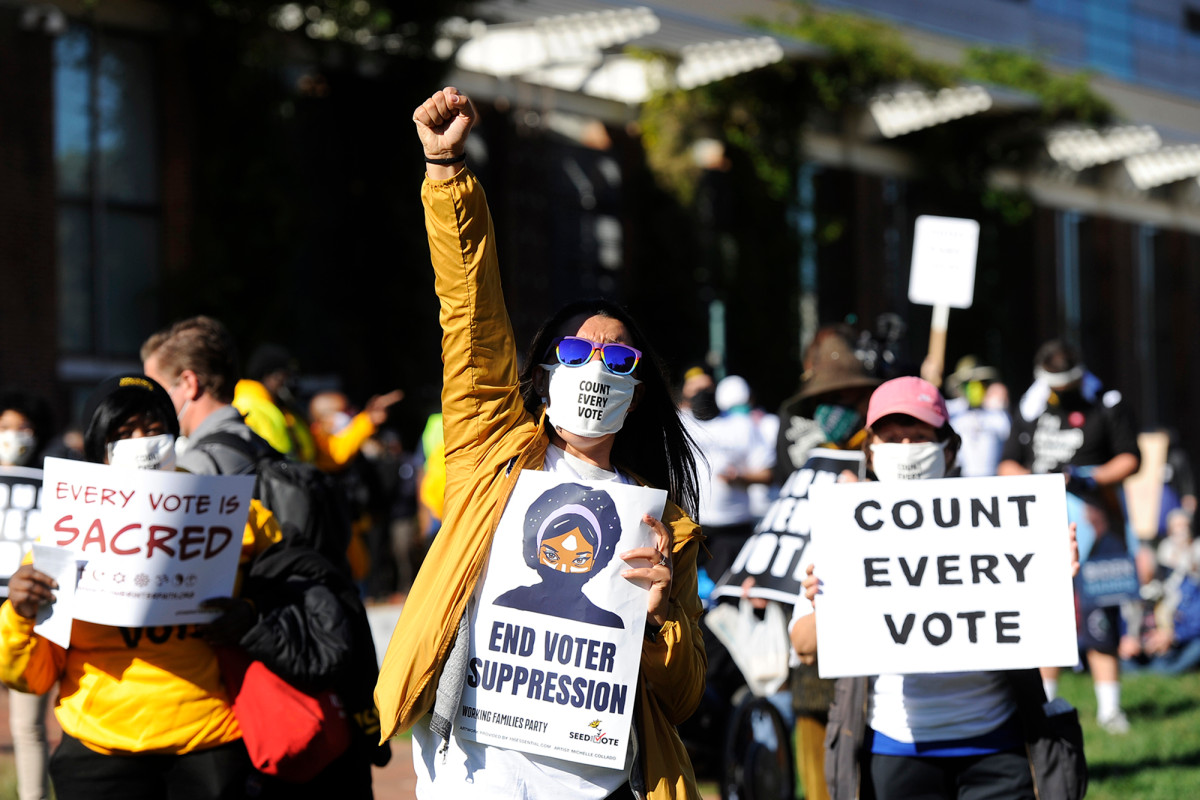 ‘Count Every Vote’ protest erupts in Philadelphia as PA
remains undecided 1