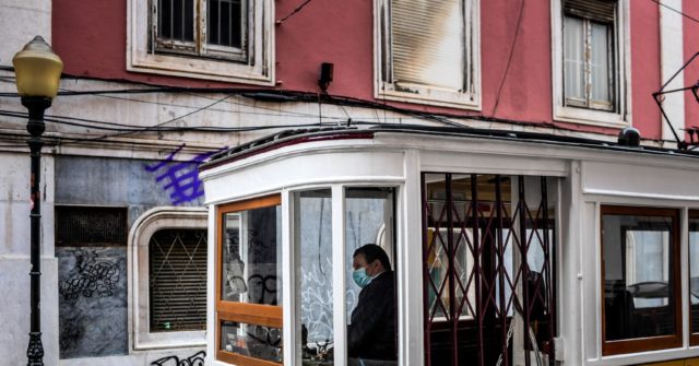 Portugal Enters Coronavirus 'State of Emergency', 70% of
Population Under Curfew 1