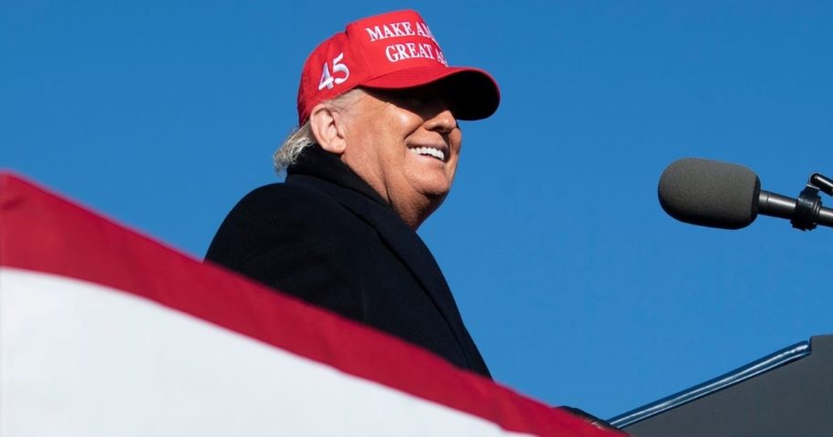 Brilliant Report on Trump Economy Hits Hours Before Polls
Open 1
