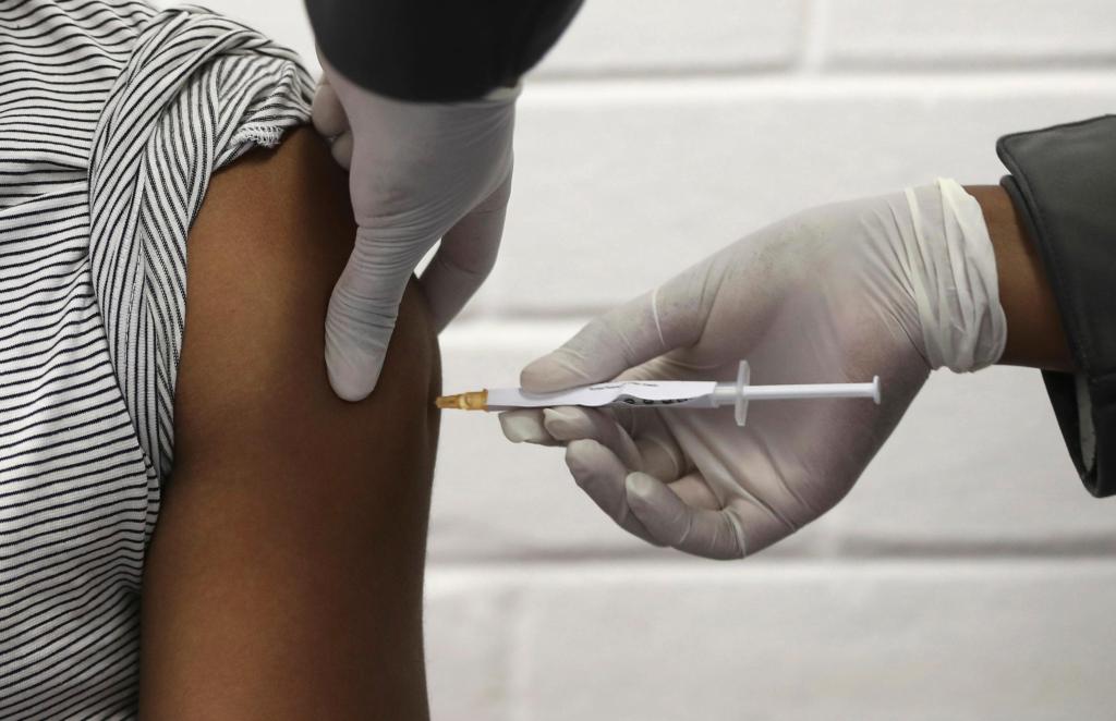 3rd major COVID-19 vaccine shown to be effective and
cheaper 1