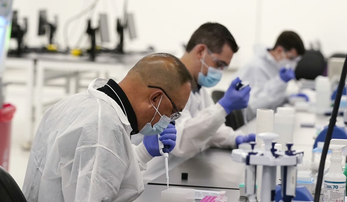 U.S. sees more than 100K daily coronavirus cases for the
first time 1