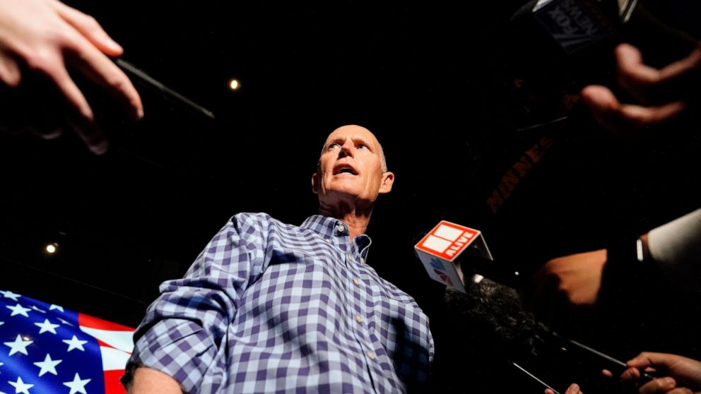 Florida's Sen. Scott has coronavirus, 'very mild
symptoms' 1