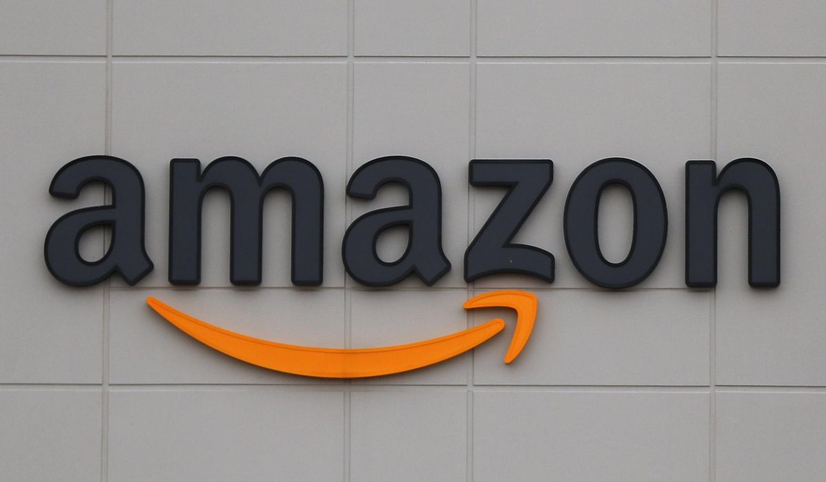 Amazon to open 3rd Mississippi center, bringing 1,000
jobs 1