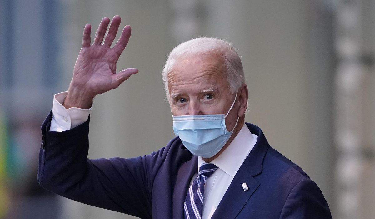Biden faces tough choice of whether to back virus
lockdowns 1
