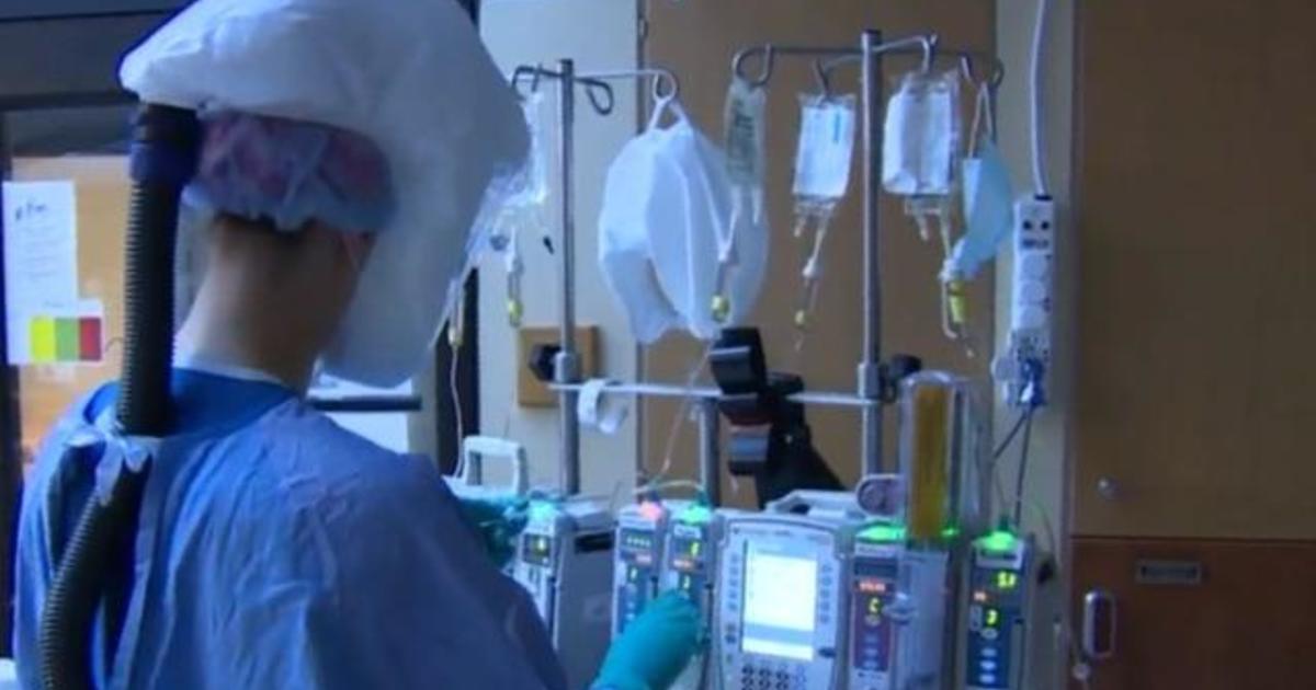 Coronavirus cases surge in El Paso, Texas and across
Midwest 1