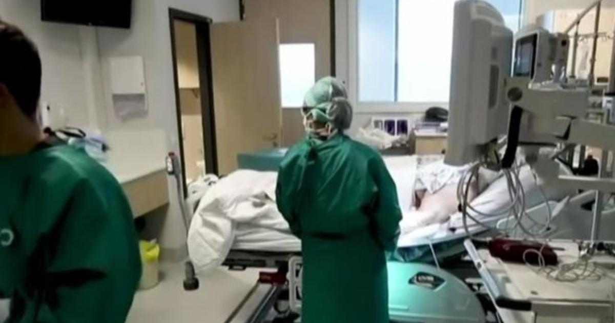 Doctors warn the worst of the COVID-19 surge is yet to
come 1