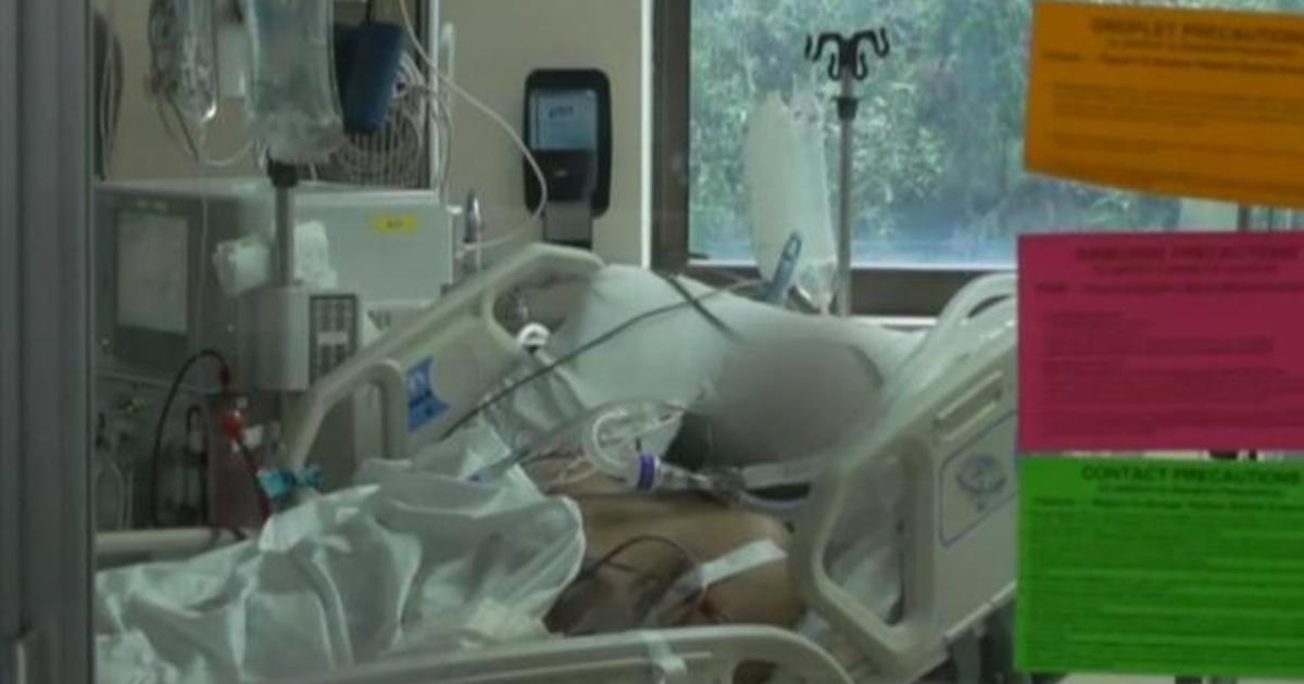 Eye Opener: More than 250,000 Americans die of
coronavirus 1