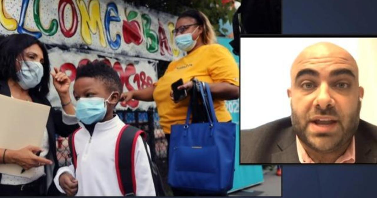 Doctor discusses NYC schools suspending in-person learning
as COVID rate rises 1