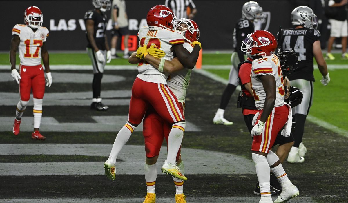 Chiefs to help Missouri schools with purpose-based
athletics 1