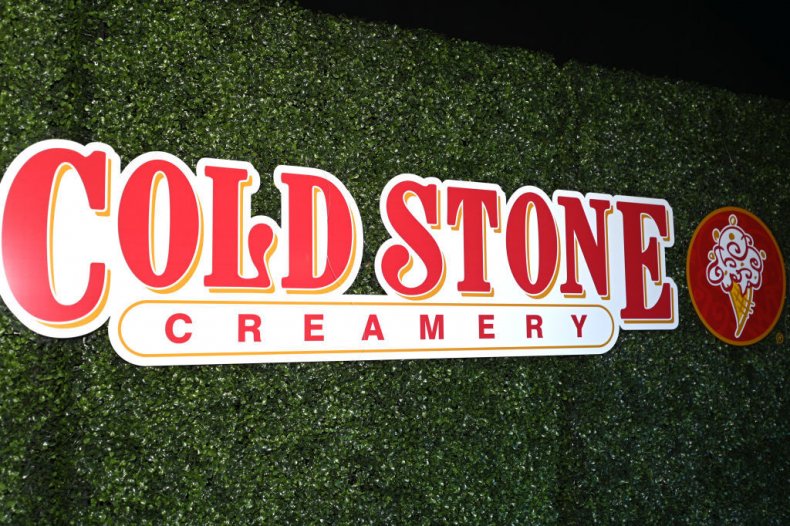 Ice Cream Store Employees Assaulted After Asking Couple to
Wear Masks 1