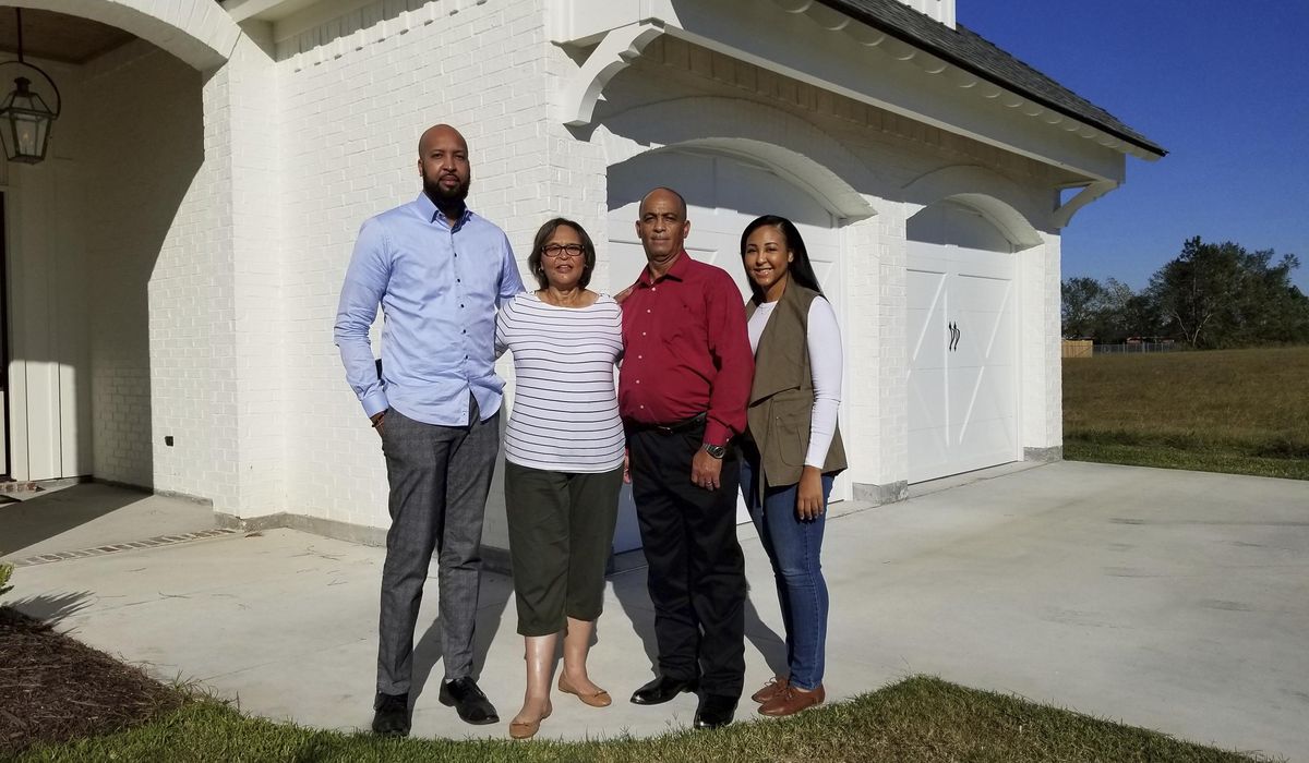 After surviving 2 hurricanes, COVID-19, a family is
blessed 1